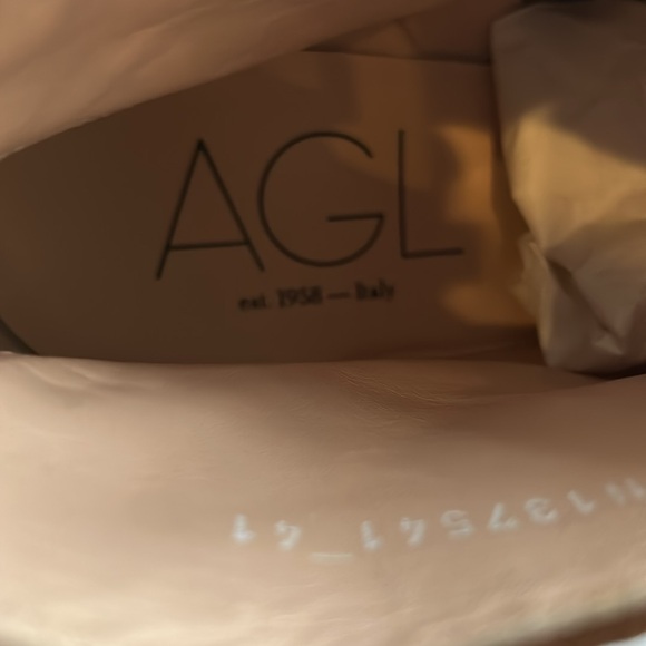 AGL NWOT - Picture 4 of 6